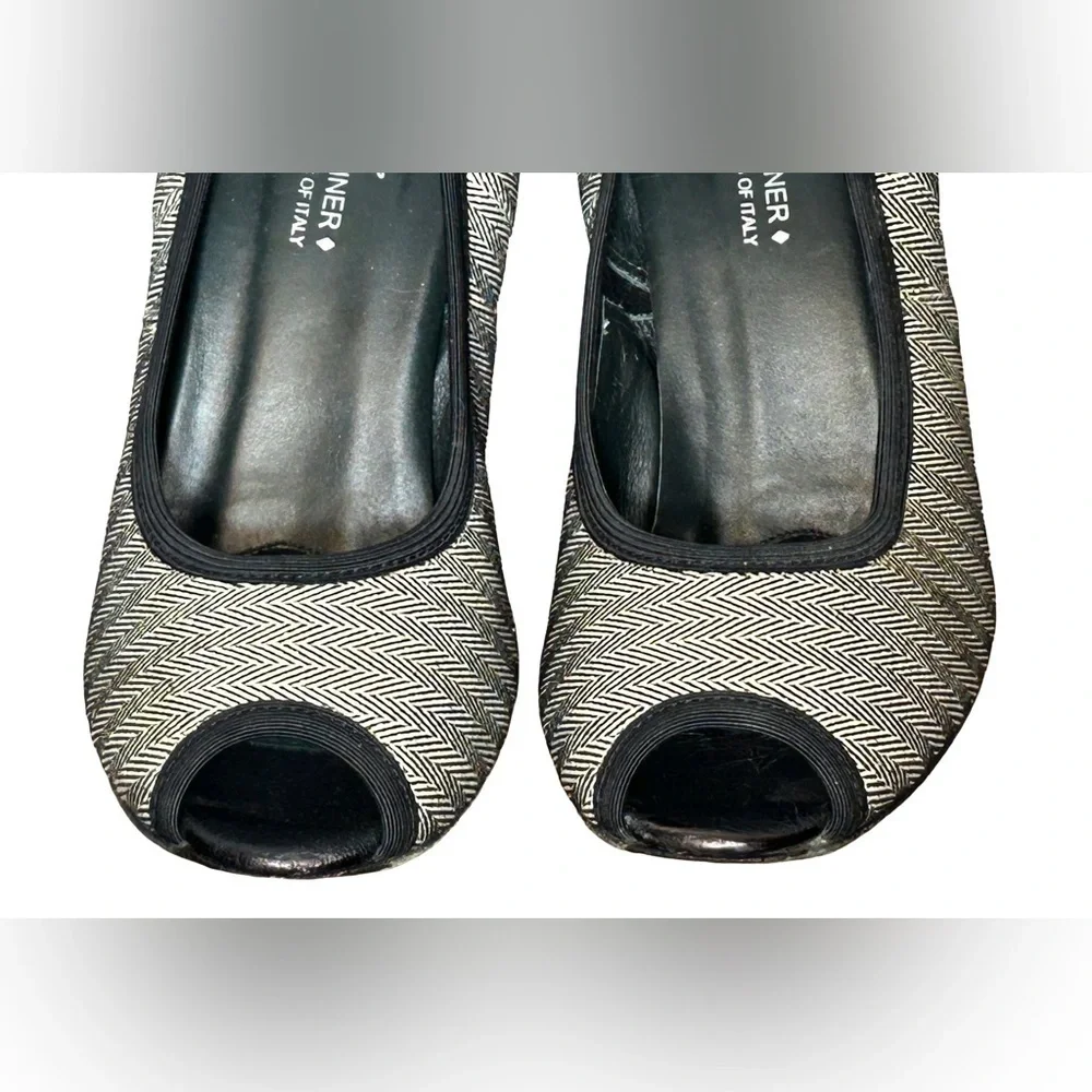 Italian Couture Donald J. Pliner Designer Black & Tan Peep-Toe Heels, 8 1/2 M